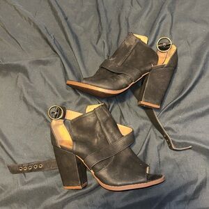 Qupid Black Peep-Toe Heeled Boots